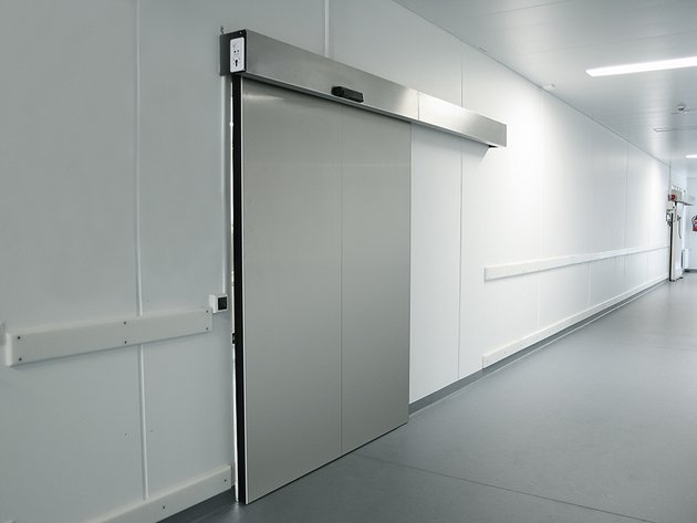 Automatikschiebetür aus Stahl