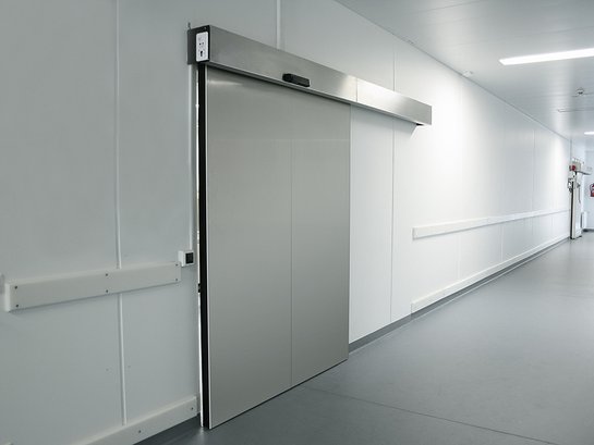 Automatikschiebetür aus Stahl