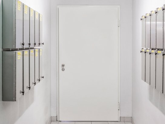 Brandschutztür aus Stahl: Schlichte Normtür für den Innenbereich